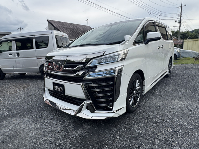 トヨタ ヴェルファイア 