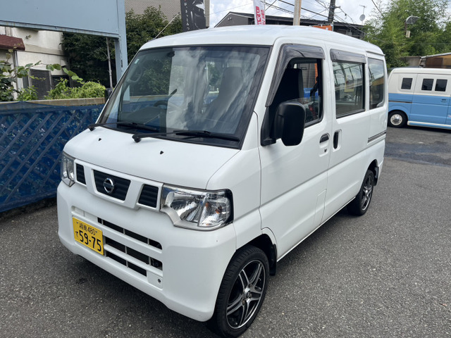 NV100クリッパー DX 4WD