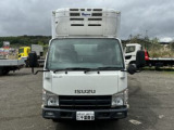エルフ  冷蔵冷凍車 積載1,150㎏ 4WD