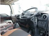 ★装備:DPR VSC ESスタート 車線逸脱警報 プリクラッシュセーフティー(PCS) エアサスコントローラー LEDヘッドライト Bluetooth付ラジオ★