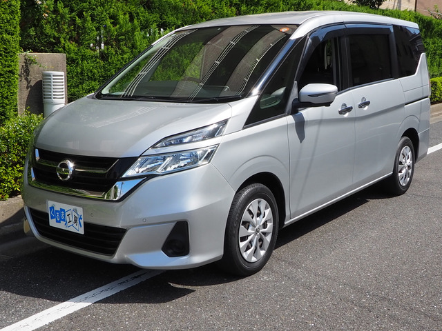 日産 セレナ 