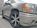ユーコン デナリ 6.0 V8 4WD 