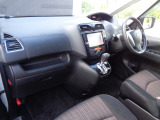 セレナ 2.0 ハイウェイスター Vセレクション+Safety 4WD 
