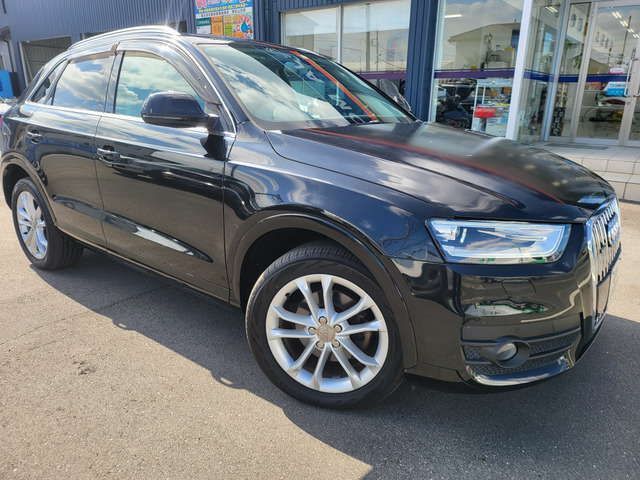 Q3 2.0 TFSI クワトロ 211PS 4WD ターボ 地デジ Bカメラ
