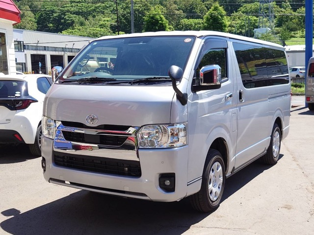 トヨタ ハイエースバン 