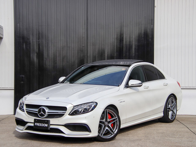 Cクラス AMG C63 エクスクルーシブパッケージ