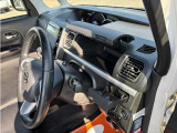 運転席収納