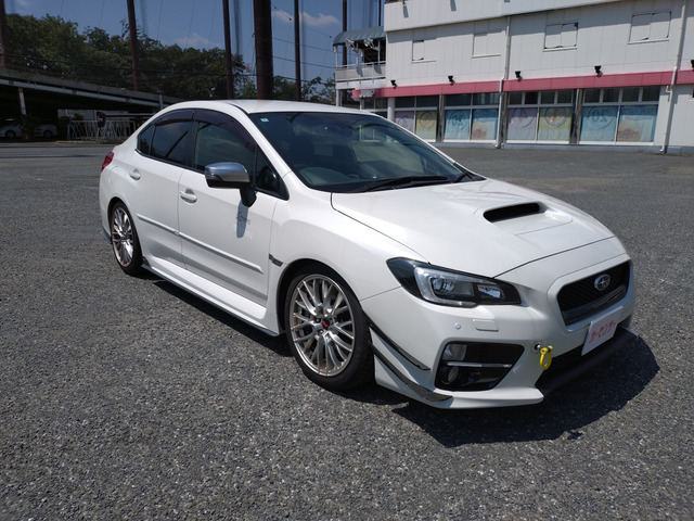 WRX S4 2.0 GT-S アイサイト 4WD 社外オプション多数