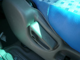 運転席背もたれ倒せます☆