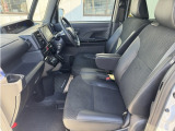 内装クリーニングも行っております。専門スタッフが愛車をピカピカに仕上げさせていただきます。