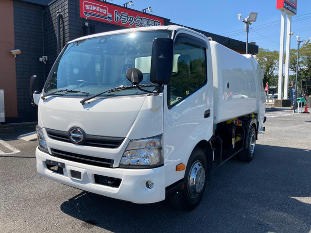 デュトロ 3.05t積・パッカー車・6.8立方・M