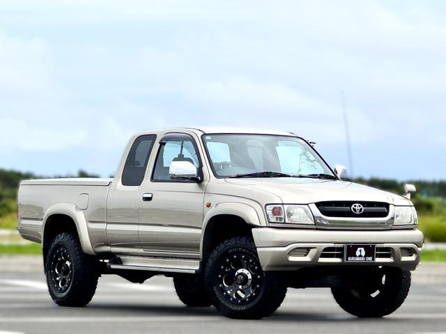 ハイラックス 5速MT4WDディーゼルハードトノカバー