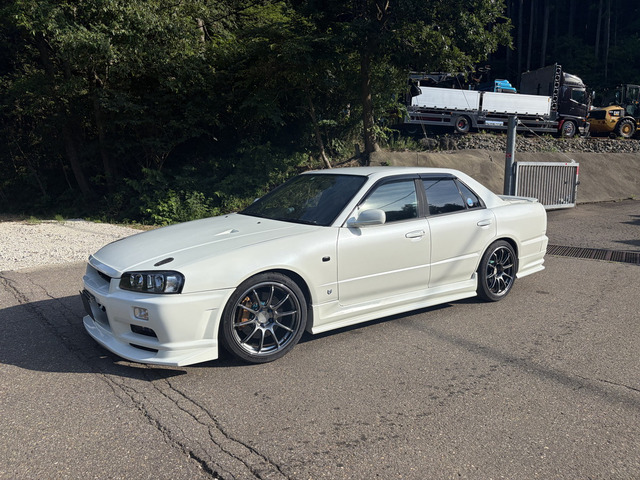スカイライン 2.5 25GT 4D GT-R仕様  RB26公認