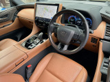 ヴェルファイア ハイブリッド 2.5 Z プレミア E-Four 4WD 13.2インチ有機EL後席モニター