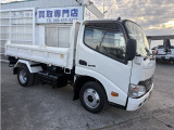 4000cc 2t 2トン 三転ダンプ パワーウインドウ AT オートマ 内外装仕上げ済み 走行29000K 3人乗り ディーゼル 積載2000Kg N04C