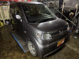 ゼスト D 4WD 