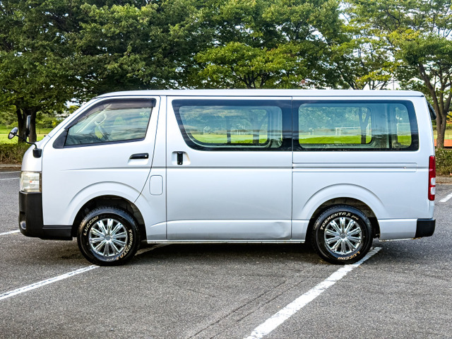 トヨタ ハイエースバン 3.0 DX ロング ディーゼル 4WD 関東仕入ETC