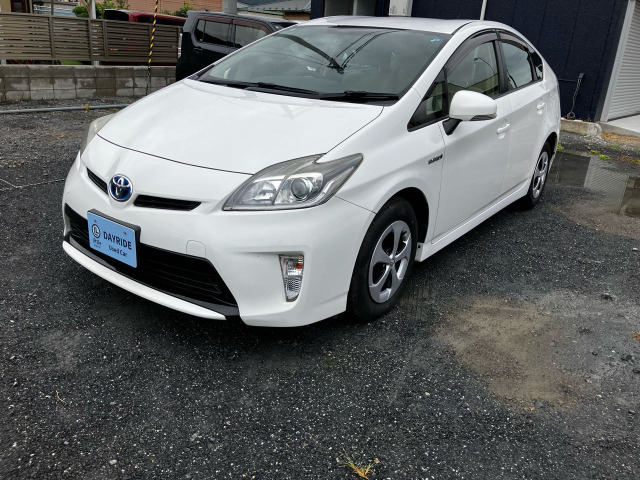プリウス 1.8 S