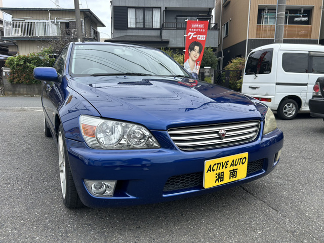 アルテッツァ 2.0 RS200 Zエディション サンルーフ付き ワンオーナー車
