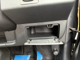 中古車となりますので、在庫車輛につきましては、基本的にご来店頂き現車確認をお願い致します。ご遠方等でご来店が厳しい場合には、オンライン商談(ビデオ通話)も可能です!