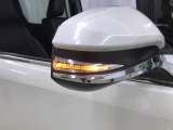【全国納車OK】 現車をご覧になれないお客様でも、安心してお車をご購入いただける環境を整えております。 色々な角度から撮影したたくさんの画像など豊富な資料送りいたしております。