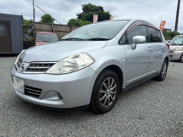 日産 ティーダ 