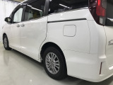 【ガラス張りの品質】 当社の展示車両にはAIS鑑定書とオートオークション会場の査定表を積み込んでいます。プライスボードの金額は諸経費込みのお支払い総額。品質も価格も百聞は一見に如かず。一目瞭然です。