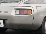 当時のポルシェとしてはかなり先進的な存在であった928!