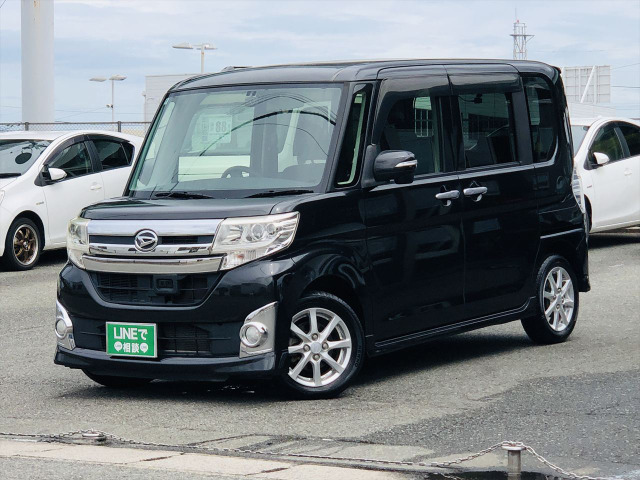 ダイハツ タントカスタム 