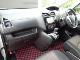 セレナ 2.0 ハイウェイスター Vセレクション+Safety II 4WD 
