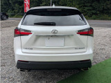 NX 200t バージョンL サンルーフ本革エアシート プリクラッシュ