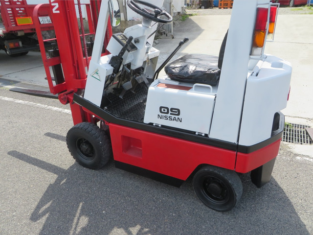 その他 日産フォークリフト エンジン式 900kg/NASH01/3m/ガソリン の
