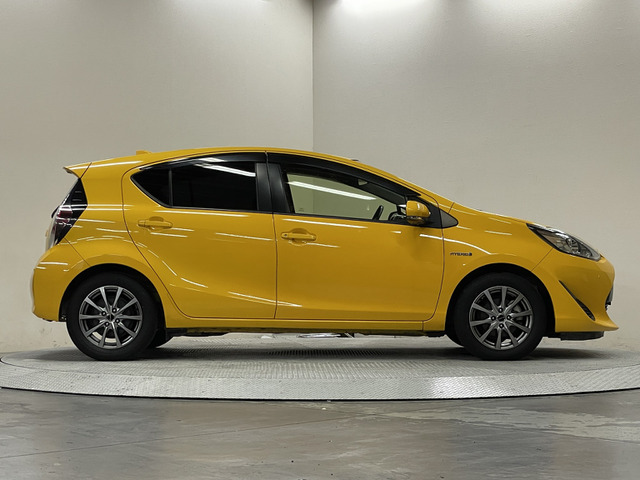 トヨタ アクア 1.5 G パノラミックビューモニター の中古車詳細