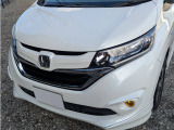 オプションフロントグリル モデューロエアロ イエローフォグ LEDヘッドライト セールズポイントの多い車両です。