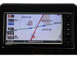 禁煙車ですのでタバコのニオイ、ヤニ汚れはありません。