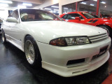 スカイライン 2.0 GTS-t R32GTR仕様エアロ4Dセダンボディ