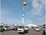 ★平成27年3月 タダノ AT-100TTE 作業高9.9m FRPバケット200kg 第3ブームFRP製 環境対応型ハイブリッド装置付★