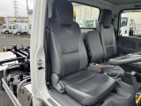車内シート目立つ破れなく綺麗です♪