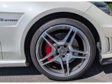 パフォーマンスパッケージ専用19インチ AMG 5ツインスポークアルミホイール