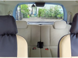 使用感が少なく、クッション性もしっかり残っています。大人数の乗車時も快適に過ごせます。
