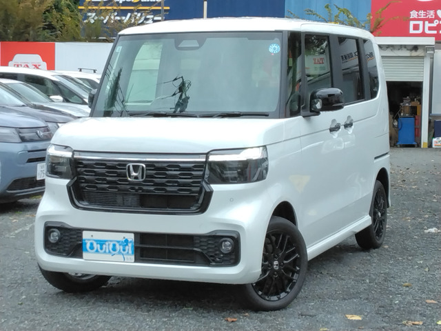 N-BOXカスタム ターボ ブラック スタイル 4WD 