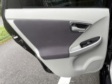 中古車となりますので、在庫車輛につきましては、基本的にご来店頂き現車確認をお願い致します。ご遠方等でご来店が厳しい場合には、オンライン商談(ビデオ通話)も可能です!