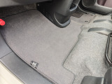 全車カーセンサー認定中古車&2年間安心保証付き!自社整備工場完備でアフターサポートもお任せください!