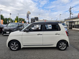 【全国納車OK】 現車をご覧になれないお客様でも、安心してお車をご購入いただける環境を整えております。 色々な角度から撮影したたくさんの画像など豊富な資料送りいたしております。