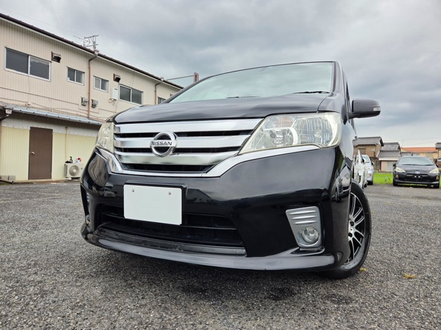 セレナ 2.0 ハイウェイスター S-HYBRID 禁煙車 Bluetooth ナビ TV
