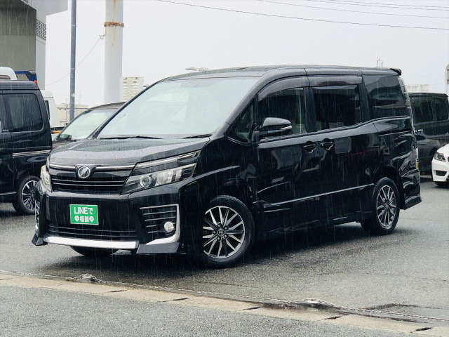 トヨタ ヴォクシー 