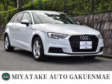 アウディ A3スポーツバック 30 TFSI