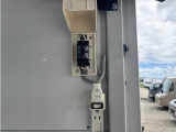 15A漏電ブレーカー装備のため、万が一大きな電力をかけてしまっても安心です。