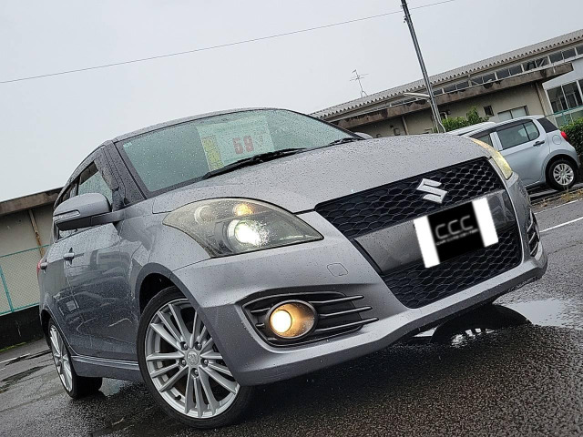 スイフト 1.6 スポーツ 人気のスイスポ!