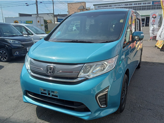 ステップワゴン 1.5 G ホンダ センシング 4WD
